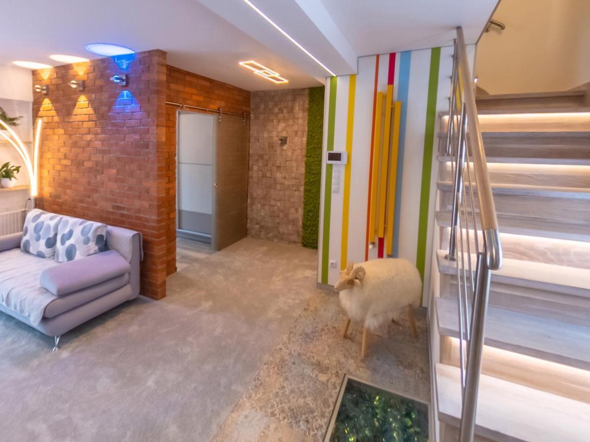 Apartament Huzar Криница-Здруй Екстериор снимка