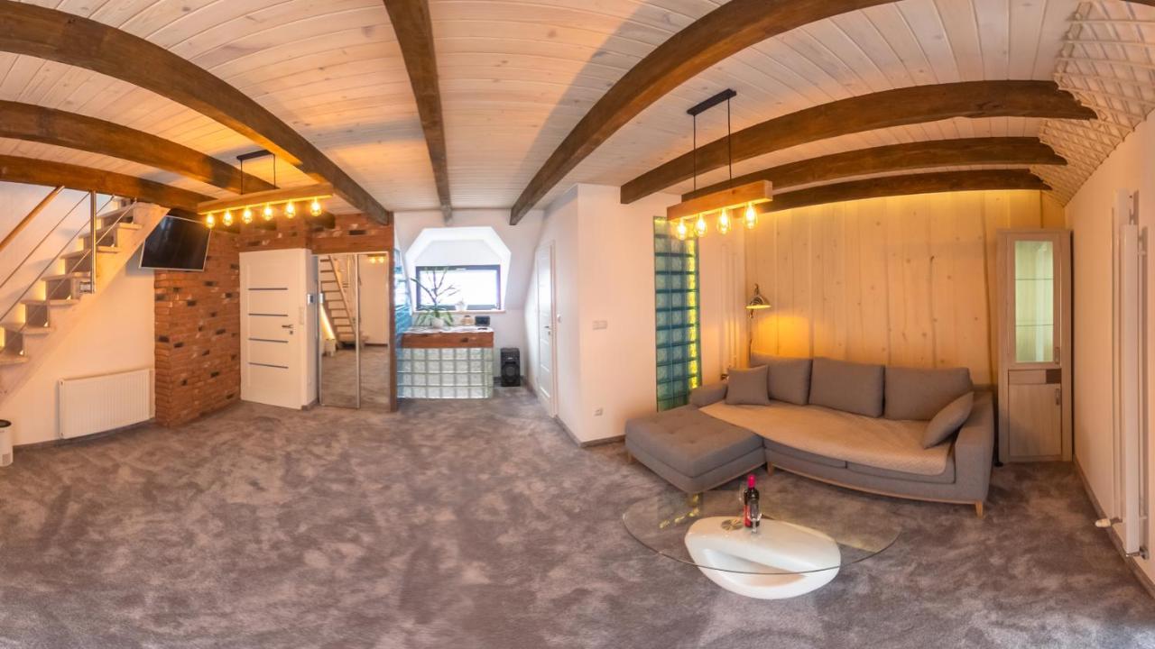 Apartament Huzar Криница-Здруй Екстериор снимка
